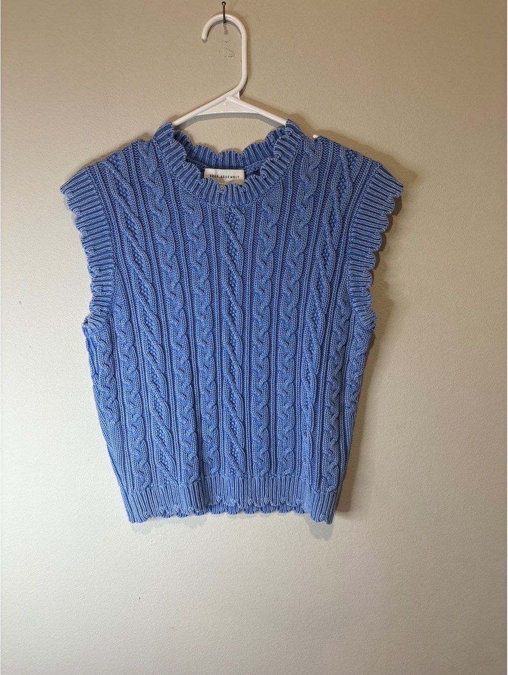 Free Assembly Blue Cable Knit Sleeveless Sweater Vest Size S